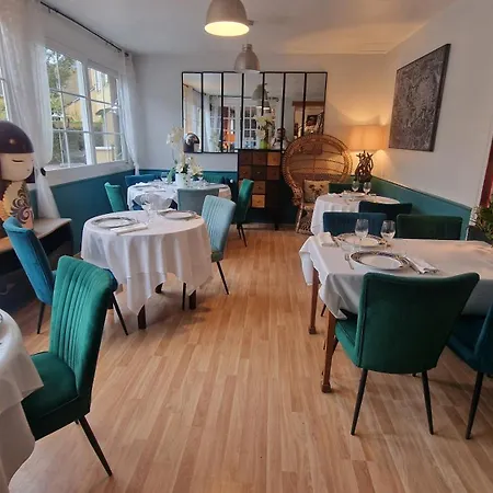 Saint Jacques Hotel