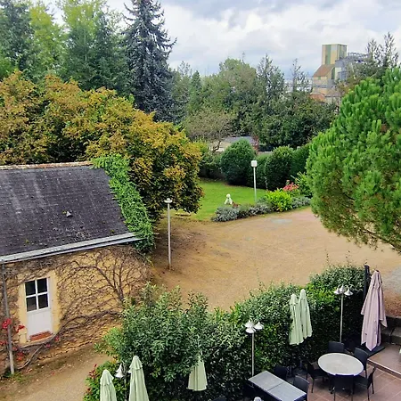 Saint Jacques 3*