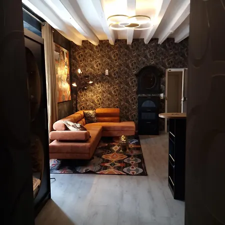 Saint Jacques Hotel 3*