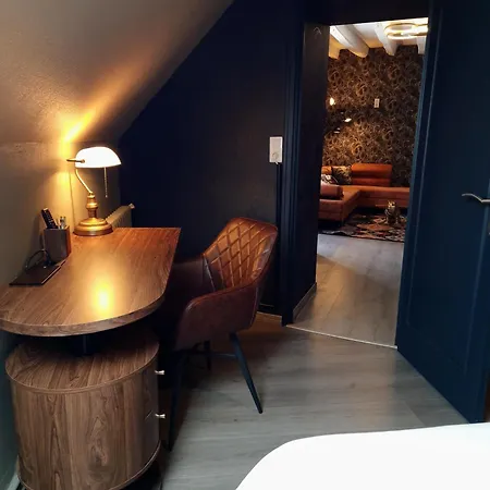 Saint Jacques 3*