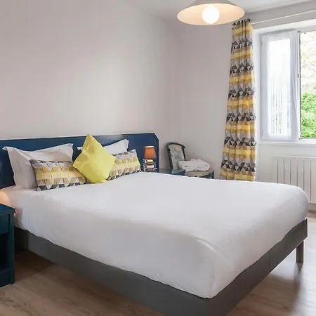 Saint Jacques Hotel 3*