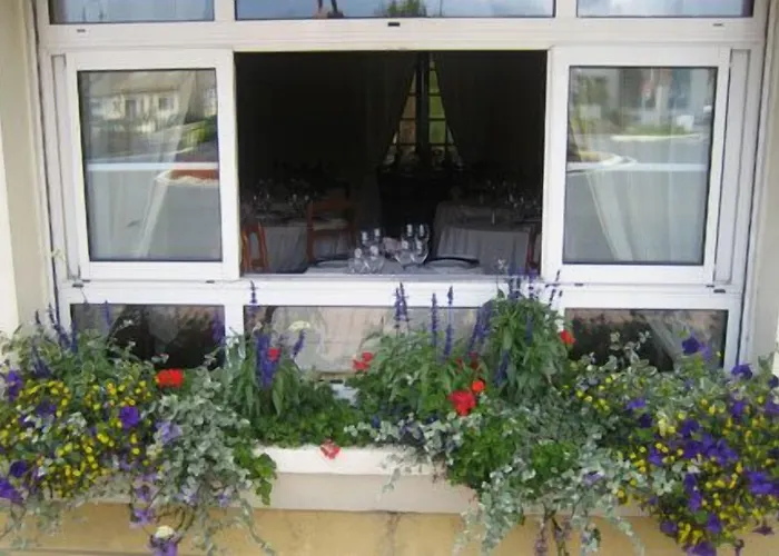 Hotel Saint Jacques 3*